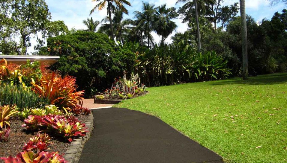 Foster Botanical Garden, United States